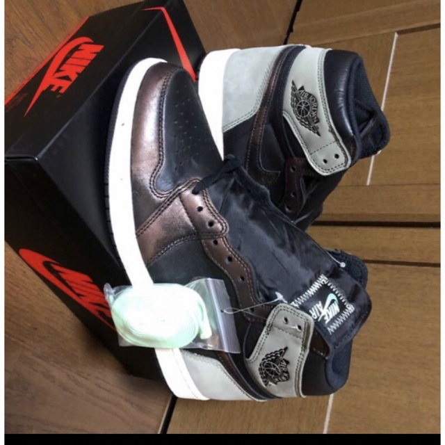 NIKE(ナイキ)のAir Jordan 1 High OG Rust Shadow メンズの靴/シューズ(スニーカー)の商品写真