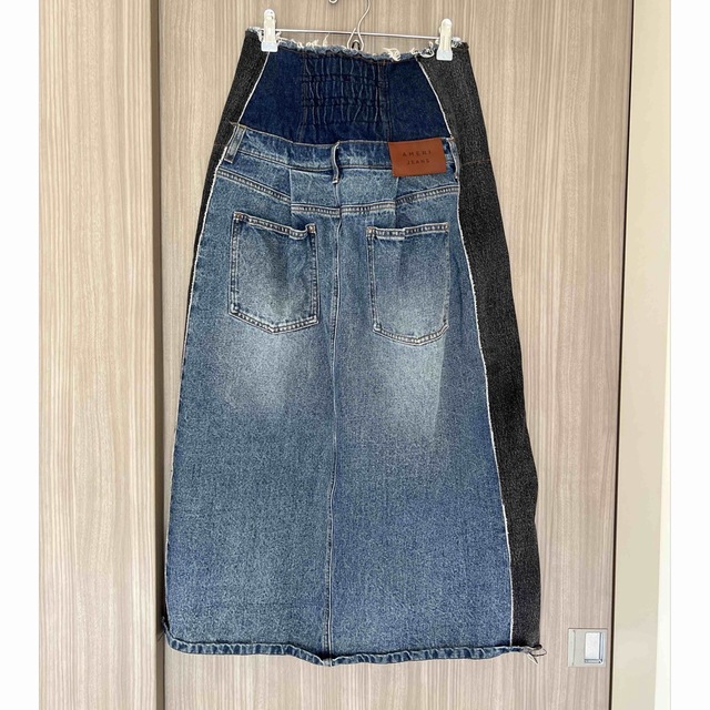 Ameri VINTAGE(アメリヴィンテージ)のAMERI REMAKE LIKE DENIM SKIRT レディースのスカート(ロングスカート)の商品写真