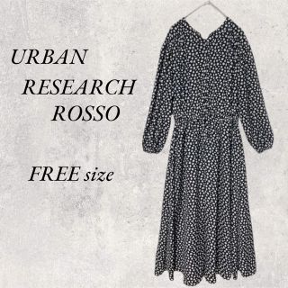 アーバンリサーチロッソ(URBAN RESEARCH ROSSO)のアーバンリサーチロッソ　黒花柄ロングワンピース　FREE size(ロングワンピース/マキシワンピース)