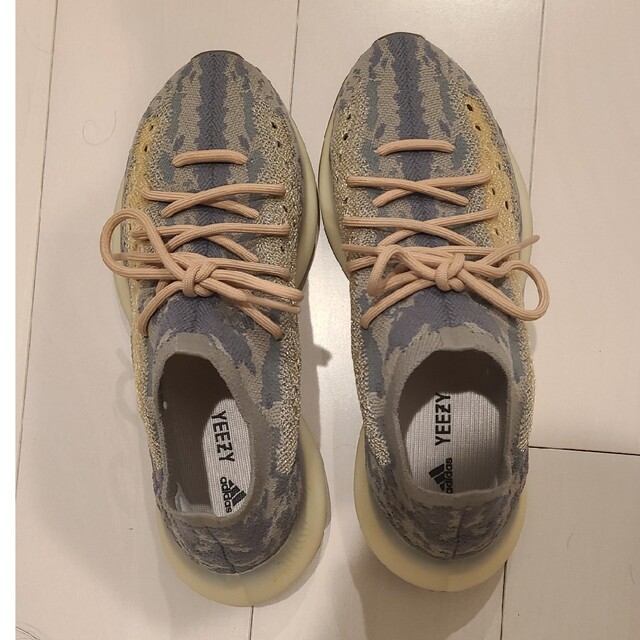 YEEZY（adidas）(イージー)のイージーブースト380ミスト メンズの靴/シューズ(スニーカー)の商品写真