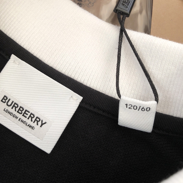 BURBERRY(バーバリー)のバーバリーチルドレン 新品ワンピース 6Y キッズ/ベビー/マタニティのキッズ服女の子用(90cm~)(ワンピース)の商品写真