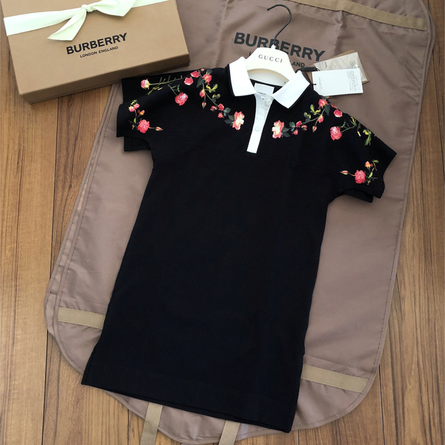 BURBERRY(バーバリー)のバーバリーチルドレン 新品ワンピース 6Y キッズ/ベビー/マタニティのキッズ服女の子用(90cm~)(ワンピース)の商品写真