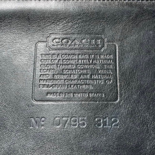 COACH(コーチ)のオールドコーチ COACH クインシー ブラック ショルダー USA製 レディースのバッグ(ショルダーバッグ)の商品写真