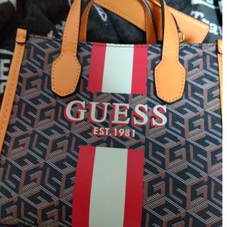 ゲス(GUESS)の値下げしました！！！GUESS ショルダーバッグ(ボストンバッグ)