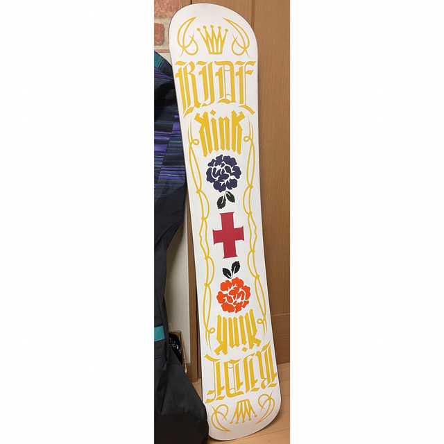 RIDE - RIDE KINK スノボ 板 ゴールド ラメ ロゴ 152cmの通販 by