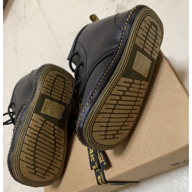 Dr.Martens(ドクターマーチン)のドクターマーチン　ファーストシューズ　ベビーシューズ　レザー　エンジニアブーツ キッズ/ベビー/マタニティのベビー靴/シューズ(~14cm)(ブーツ)の商品写真