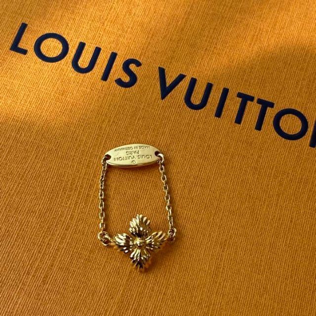 LOUIS VUITTON(ルイヴィトン)のルイ ヴィトン LOUIS VUITTON バーグ ブルーミングストラス リング レディースのアクセサリー(イヤリング)の商品写真