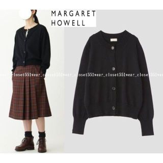 マーガレットハウエル(MARGARET HOWELL)の2021 美品マーガレットハウエル☆メリノウール クルーネックカーディガン黒2(カーディガン)