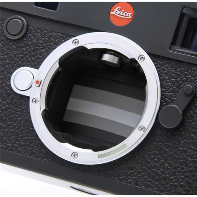 LEICA(ライカ)の【lucky hawk様専用】leica M10-R ライカ　付属品完備 スマホ/家電/カメラのカメラ(ミラーレス一眼)の商品写真