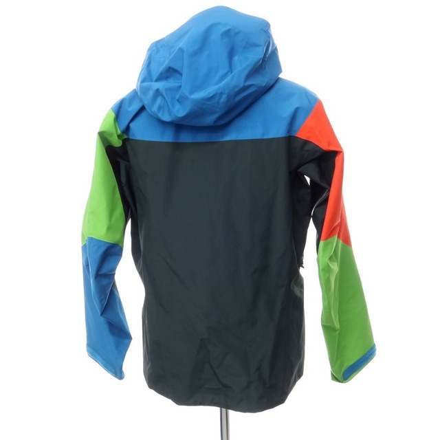 ARC'TERYX(アークテリクス)の【中古】アークテリクス ARC'TERYX BEAMS40周年記念 ALPHA SV JACKET GORE-TEX シェルジャケット【サイズXS】【メンズ】 メンズのジャケット/アウター(マウンテンパーカー)の商品写真