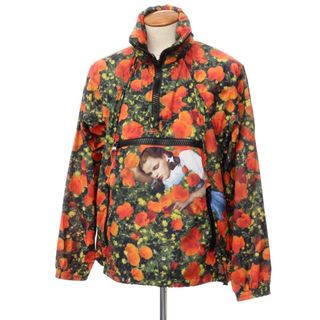 ルイヴィトン(LOUIS VUITTON)の【中古】ルイ ヴィトン LOUIS VUITTON POPPIES DOROTHY GRAPHIC WINDBREAKER ナイロン マウンテンパーカー【サイズ46】【メンズ】(マウンテンパーカー)