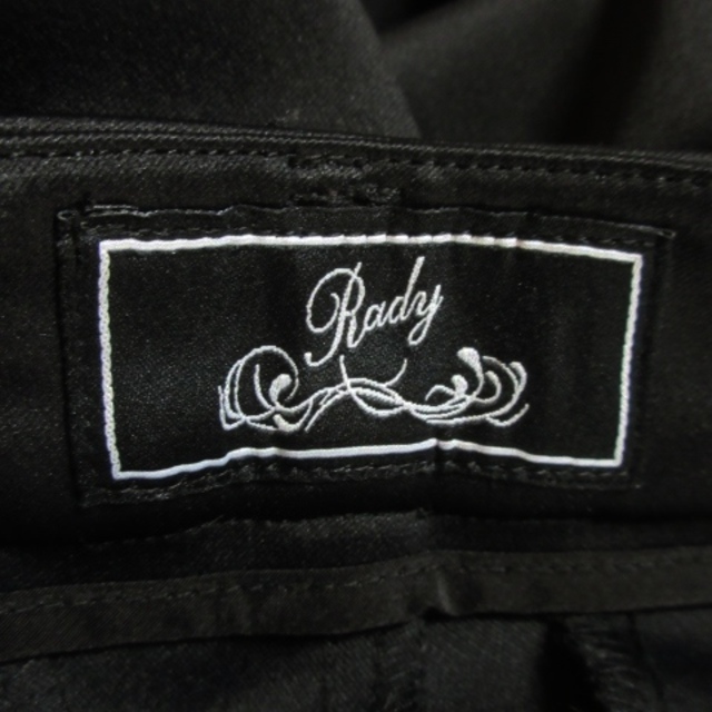 Rady(レディー)のレディ Rady パンツ スラックス テーパード ストレッチ 光沢感 S 黒 レディースのパンツ(その他)の商品写真