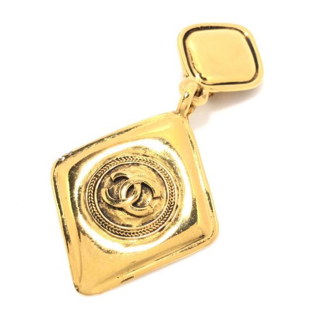 CHANEL - シャネル イヤリング ココマーク 金属素材の通販 by ブラン