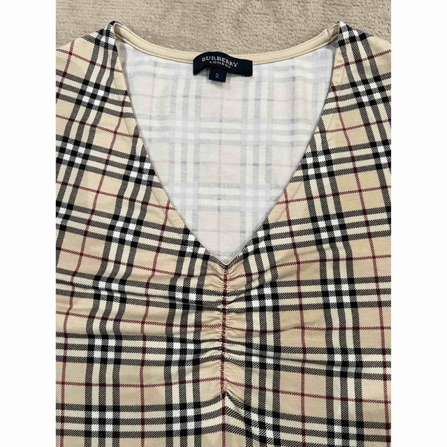 BURBERRY(バーバリー)のBURBERRY LONDON バーバリー　ロンドン　VネックT シャツ レディースのトップス(Tシャツ(半袖/袖なし))の商品写真