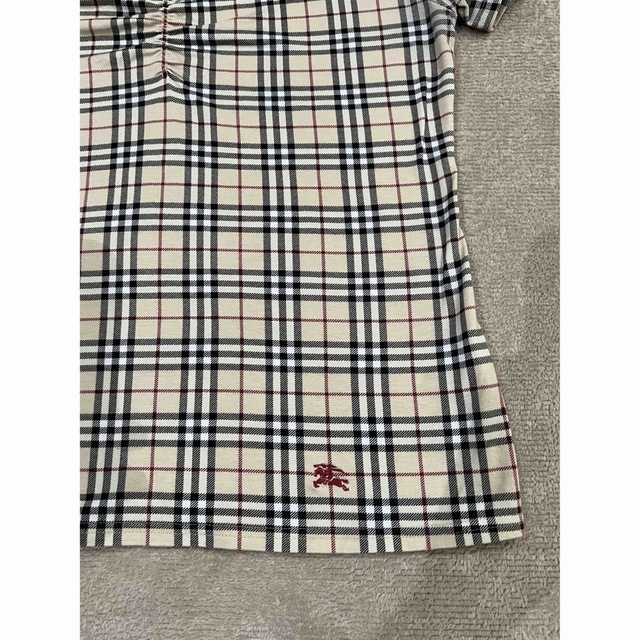 BURBERRY(バーバリー)のBURBERRY LONDON バーバリー　ロンドン　VネックT シャツ レディースのトップス(Tシャツ(半袖/袖なし))の商品写真