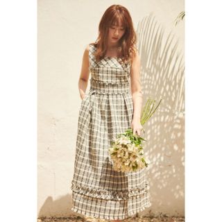 Her lip to - Herlipto ☆ Summer Tweed Midi Dressの通販 by RUNA's ... ハーリップトゥ Summer Tweed Midi Dress Mサイズ