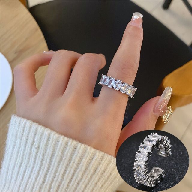 美品 Cut stone silver ring -black cubic