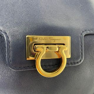 Salvatore Ferragamo - 【美品】サルヴァトーレフェラガモ ガンチーニ