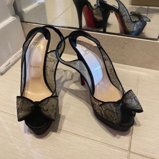 Christian Louboutin - 定価20万円リボンレースオープントゥルブタンの