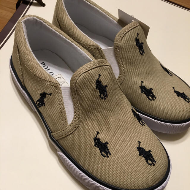 Ralph Lauren(ラルフローレン)の【omizu様専用】ラルフローレン スリッポン 16センチ キッズ/ベビー/マタニティのキッズ靴/シューズ(15cm~)(スリッポン)の商品写真