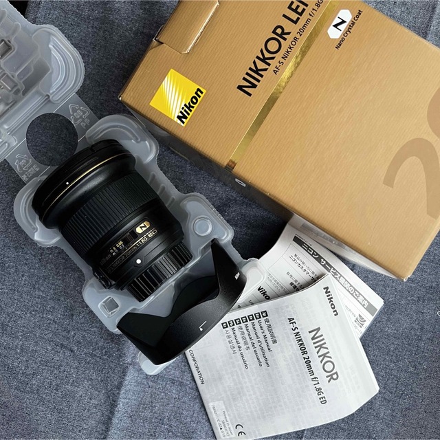 Nikkor 20mm f1.8 G ニコン