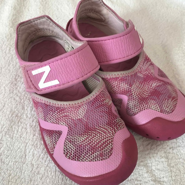 New Balance - ニューバランス キッズ サンダル 19cm ピンク 女の子 水陸両用 の通販 by スプリングスノーshop|ニューバランス ならラクマ