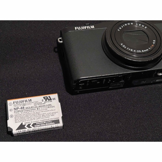 富士フイルム(フジフイルム)のFUJI FILM デジタルカメラ XQ2 XQ2 BLACK スマホ/家電/カメラのカメラ(コンパクトデジタルカメラ)の商品写真