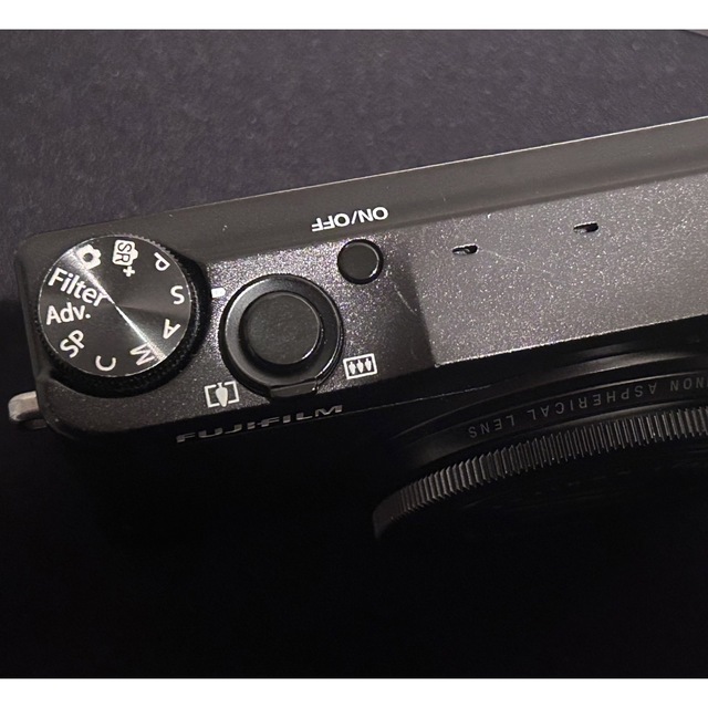 富士フイルム(フジフイルム)のFUJI FILM デジタルカメラ XQ2 XQ2 BLACK スマホ/家電/カメラのカメラ(コンパクトデジタルカメラ)の商品写真