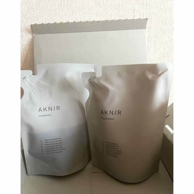 AKNIR アクニー コスメ/美容のヘアケア/スタイリング(シャンプー/コンディショナーセット)の商品写真