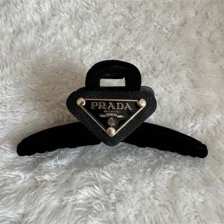 プラダ ヘアクリップの通販 70点 | PRADAを買うならラクマ