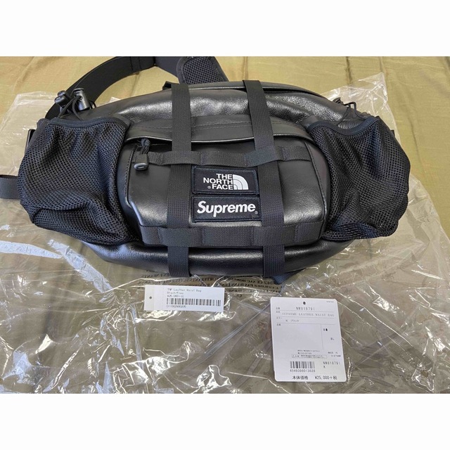 Supreme(シュプリーム)のSupreme North Face Leather Waist Bag メンズのバッグ(ウエストポーチ)の商品写真