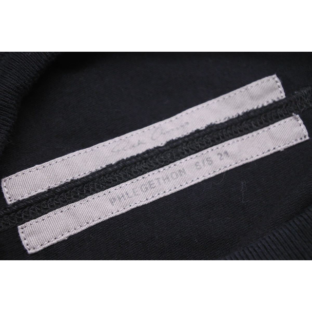Rick Owens(リックオウエンス)の正規品　リックオウエンス ZIP POCKET LEVEL TEE  メンズのトップス(Tシャツ/カットソー(半袖/袖なし))の商品写真