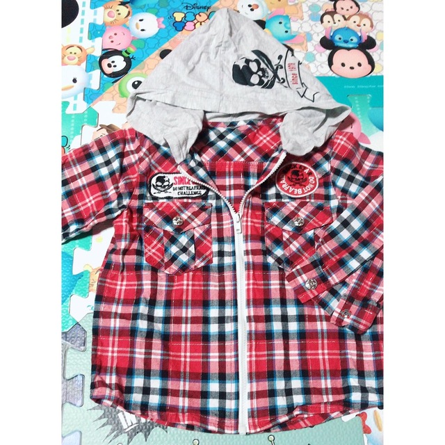 薄手チェックシャツパーカー 95 キッズ/ベビー/マタニティのキッズ服男の子用(90cm~)(Tシャツ/カットソー)の商品写真