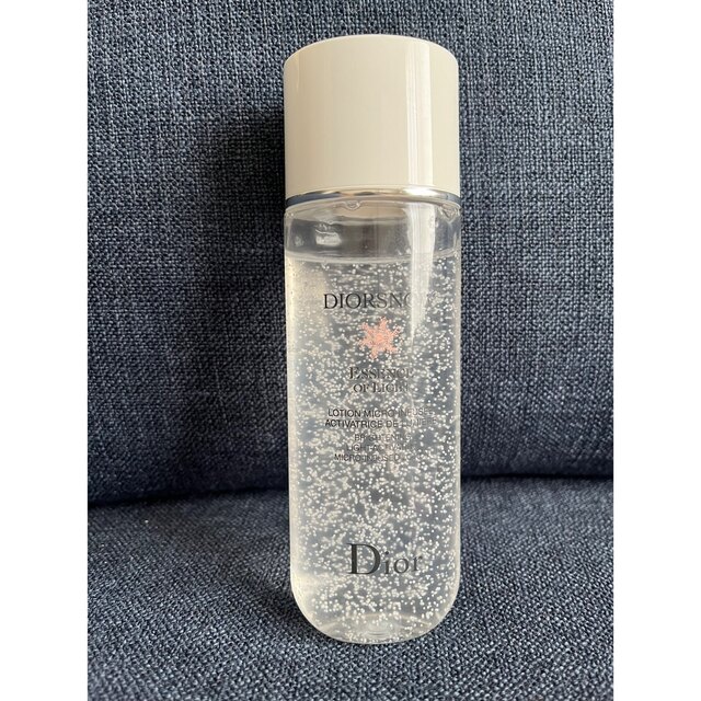 Christian Dior(クリスチャンディオール)のDIOR SNOW 化粧水 コスメ/美容のスキンケア/基礎化粧品(化粧水/ローション)の商品写真