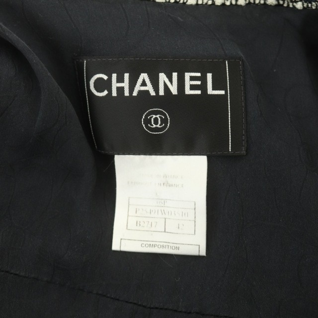 CHANEL(シャネル)のシャネル ココマークボタン ツイードジャケット テーラードジャケット 05P レディースのジャケット/アウター(その他)の商品写真