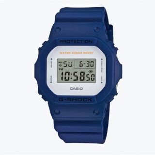 ジーショック(G-SHOCK)のG-SHOCK DW-5600M 腕時計　カシオ　ブルー(腕時計(デジタル))