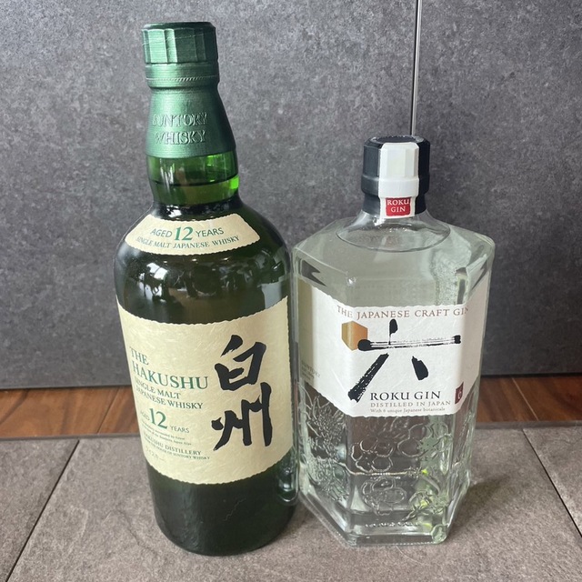 サントリー 白州12年 700ml & 六 ROKU GIN 超歓迎された 51.0%OFF