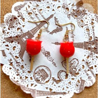 《新作》りんご飴ピアス　ハンドメイド(ピアス)