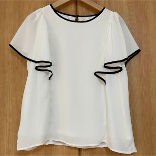 ハニーズ(HONEYS)の【美品】ハニーズ　ブラウス　白　L(シャツ/ブラウス(半袖/袖なし))