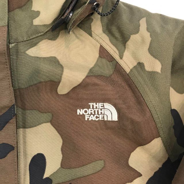 THE NORTH FACE(ザノースフェイス)の☆美品☆THE NORTH FACE　マウンテンパーカー　カモフラ　ミリタリー レディースのジャケット/アウター(ミリタリージャケット)の商品写真