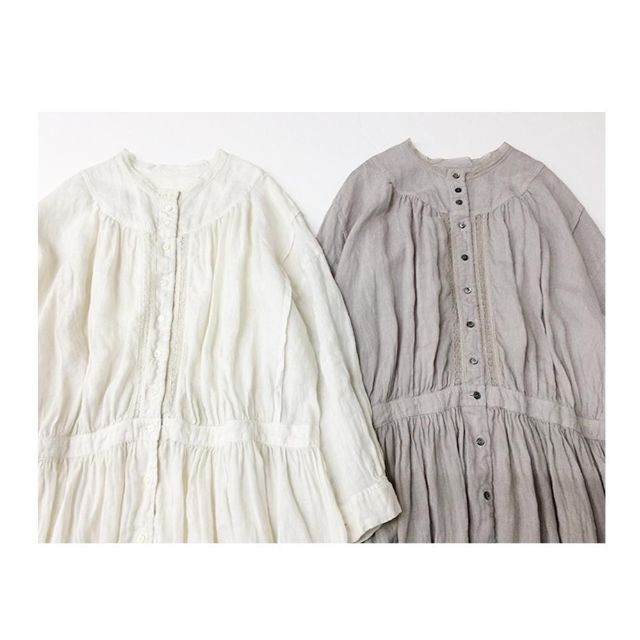 nest Robe(ネストローブ)の美品 19SS ネストローブ トーションレース リネン チュニック ブラウス レディースのトップス(チュニック)の商品写真