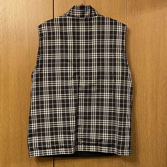 BURBERRY(バーバリー)の【新品】 バーバリーゴルフ ベスト M リバーシブル チェック フリース レディースのトップス(ベスト/ジレ)の商品写真