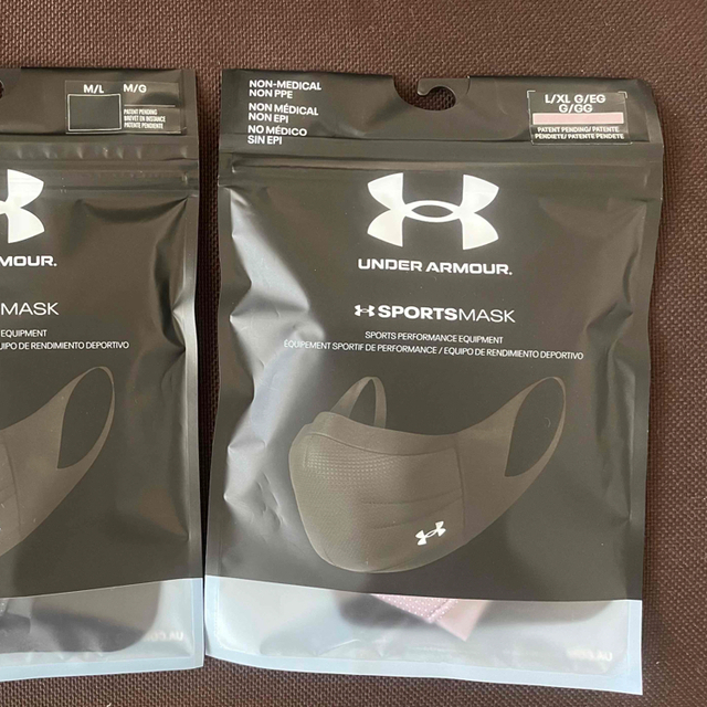 UNDER ARMOUR(アンダーアーマー)のアンダーアーマー スポーツマスク ピンクグレーのみ UNDERARMOUR スポーツ/アウトドアのスポーツ/アウトドア その他(その他)の商品写真