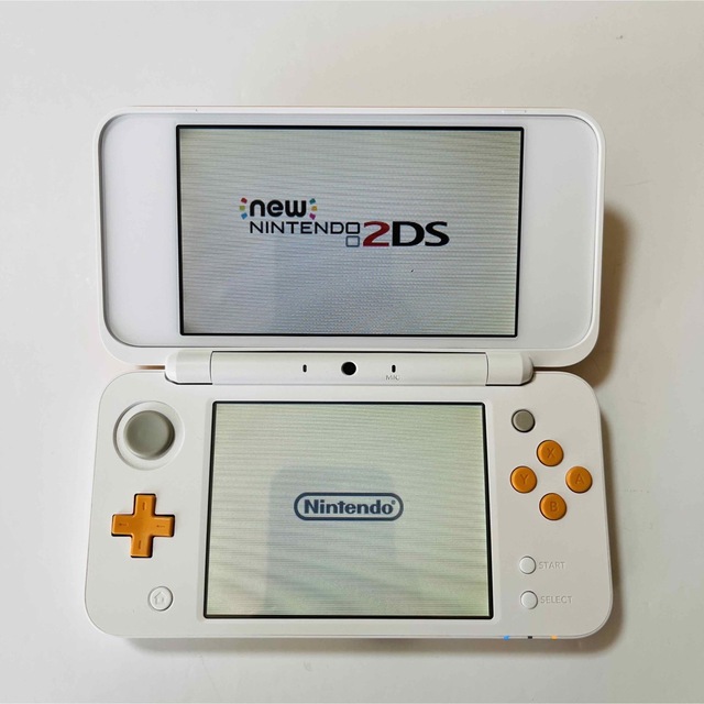 Nintendo NEW 2DS本体 LLホワイト×オレンジ