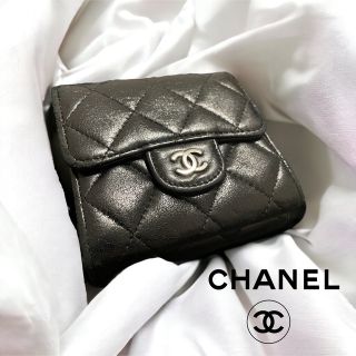 シャネル(CHANEL)の【極美品】CHANEL マトラッセ　Wホック3つ折り財布　黒赤　ココマーク正規品(財布)