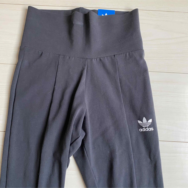 adidas(アディダス)の新品！adidas アディダス スポーツタイツ レディース Sサイズ スポーツ/アウトドアのトレーニング/エクササイズ(その他)の商品写真