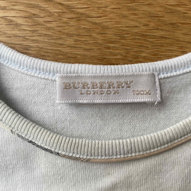 BURBERRY(バーバリー)のBurberry ベビー　セットアップ　70センチ　薄い水色 キッズ/ベビー/マタニティのベビー服(~85cm)(その他)の商品写真