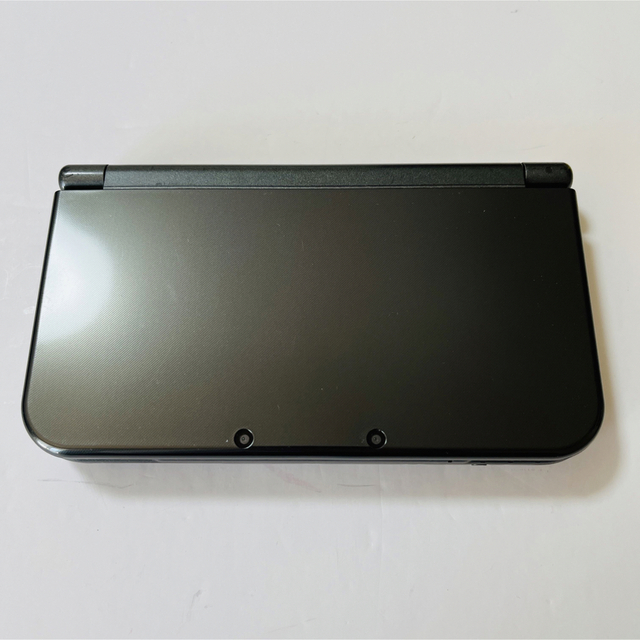 NEWニンテンドー3DS LL メタリックブラック