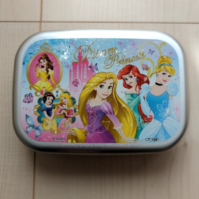 Disney(ディズニー)のSATOKO様専用✢プリンセス　アルミランチボックス インテリア/住まい/日用品のキッチン/食器(弁当用品)の商品写真