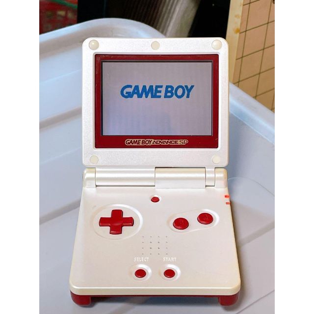 メーカー公式ショップ】 ゲームボーイアドバンスSP ファミコンカラー メーカー公式ショップ】 ゲームボーイアドバンスSP ファミコンカラー